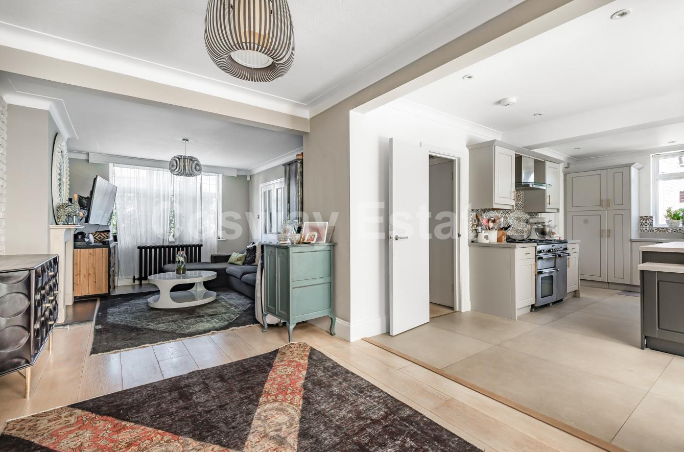 The Reddings, Mill Hill